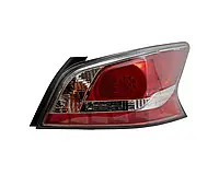 Фонарь (стоп) правый Nissan Altima 13-16 (TYC) с LED, 26550-9HM2A