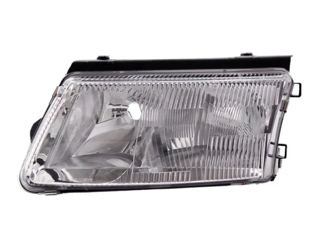Фара ліва VW Passat B5 97-00 (TYC) галоген, рифлене скло 3B0941017M