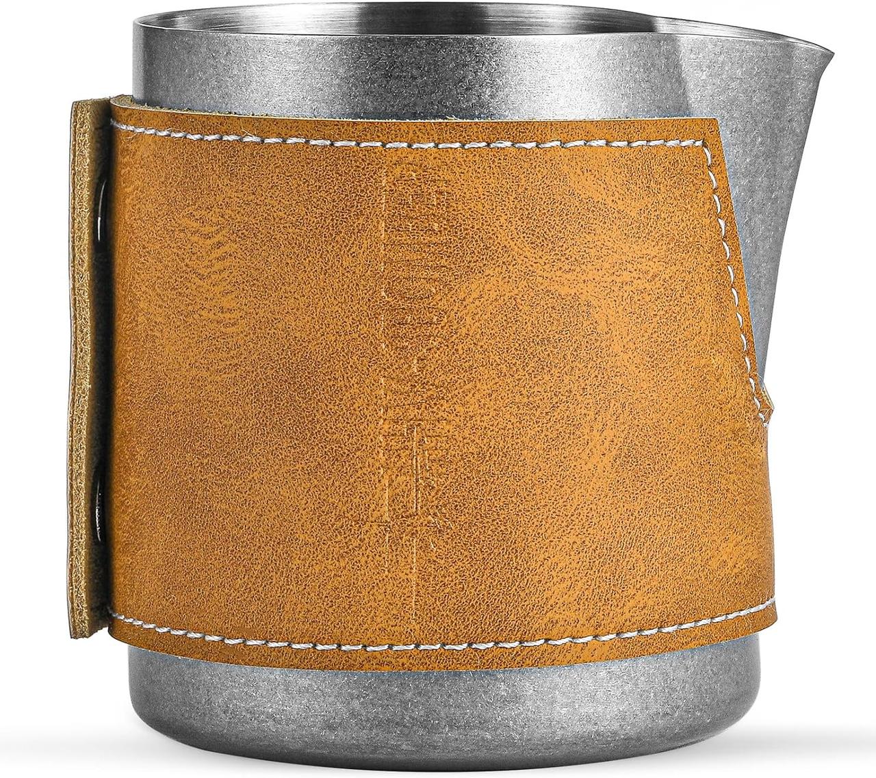 Пітчер Silver Spot 500 мл MHW-3bomber без ручки, шкіряний чохол