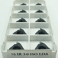 16 IR 3.0 ISO LDA Пластина резьбовая внутренняя DESKAR