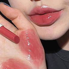 Сяйлива помада для збільшення губ Sheglam First Crush