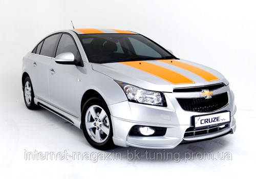 Накладка на передній бампер Chevrolet Cruze (Extreme)