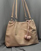 Модная женская сумка с брелком, большая стильная женская сумочка розовая