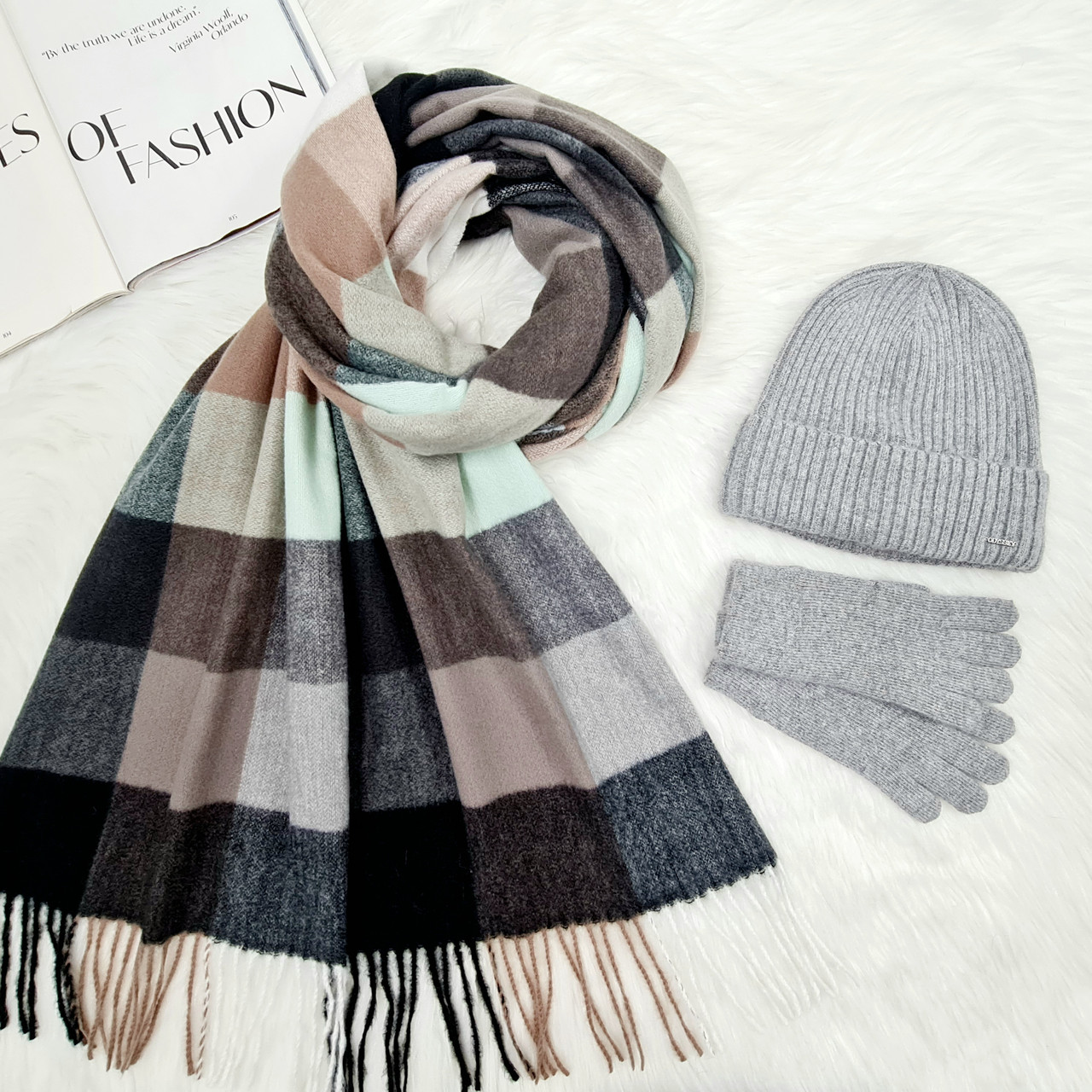 Комплект жіночий зимовий ангора з вовною на флісі (шапка+шарф+рукавички) ODYSSEY 56-58 см різнокольоровий 12791 - 8025 - 4002, фото 1