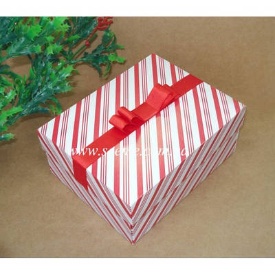 Коробка подарункова, 125x160x70 мм.