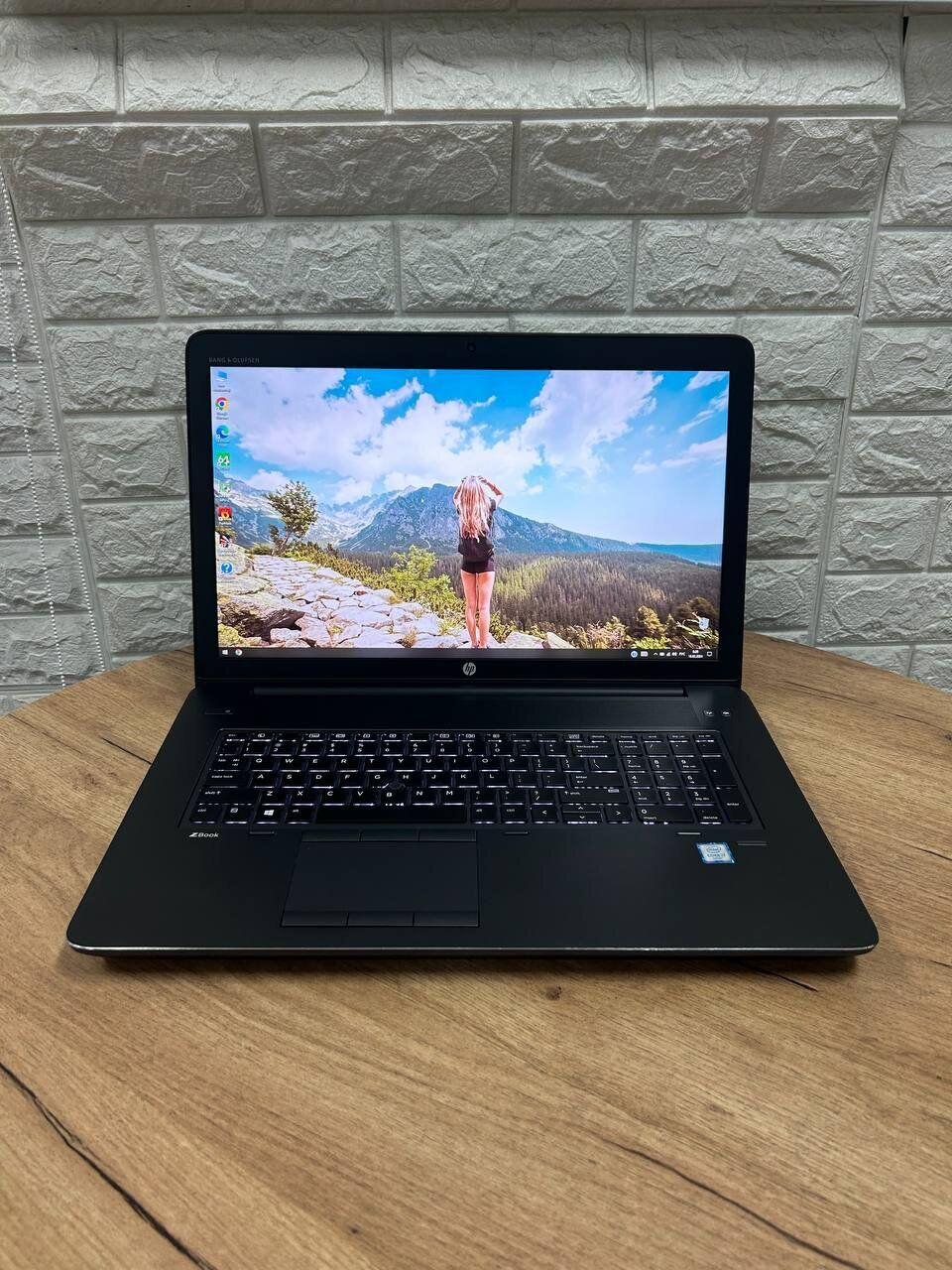 Б/в Ноутбук HP Zbook 17 G3 17.3" 1920x1080| Core i7-6820HQ| 8 GB RAM| 512 GB SSD| Quadro M4000M 4GB