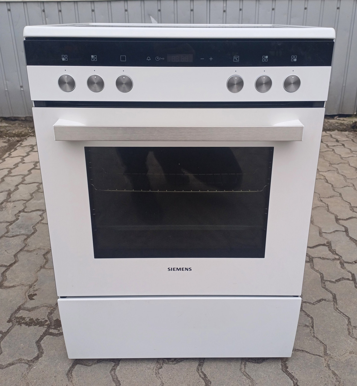 Електрична кухонна плита 60см Сіменс Siemens HK9R3A220 iQ300 біла 2023, фото 1