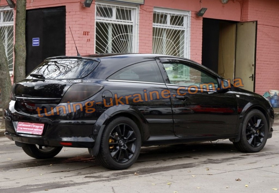 Дефлектори вікон (вітровики) COBRA-Tuning, OPEL ASTRA H HB 3D 2004-10