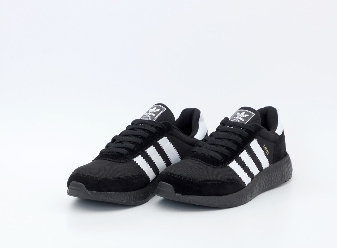 Чоловічі кросівки Adidas Iniki black white Адідіс Ініки чорно-білі замш текстиль легкі дихаючі весна літо