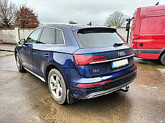 Фаркоп Audi Q5 2017-  (Ауді Q5) польський гак на болтах