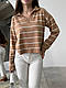 Стильний жіночий в'язаний светр поло в смужку з V-подібним вирізом, фото 5