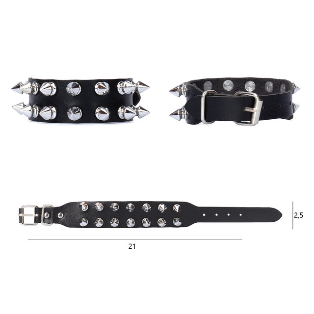 Браслет на руку шкіряний чорний з металевими шипами Браслет на руку шкіряний чорний з металевими шипами