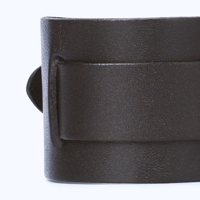 Браслет на руку шкіряний чорний широкий