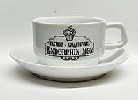 Деколь на чашках із блюдцем