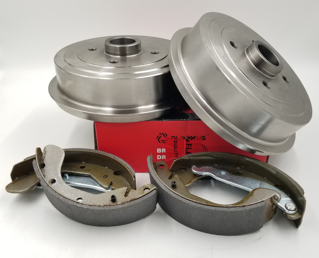 Барабани гальмівні Ланос, Сенс з колодками (комплект 2 барабани + колодки) Flagmus Чехія