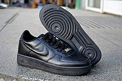 Кросівки жіночі Nike Air Max Force чорні низькі