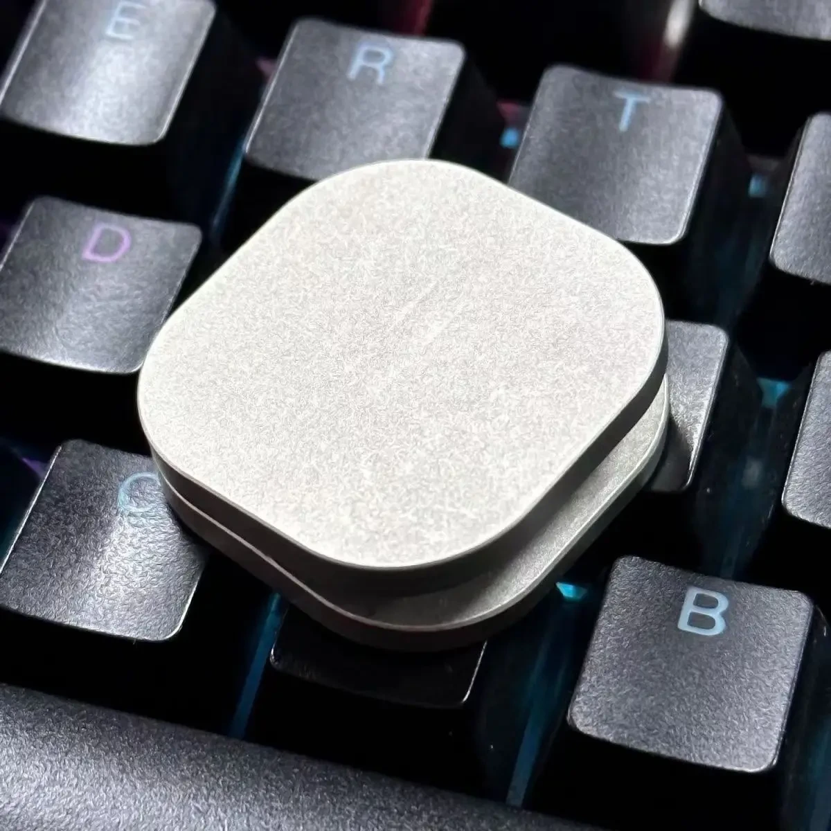 Магнітний слайдер клікер антистрес BUTTON іграшка з металу фіджет
