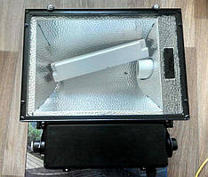 Прожектор 250w металлогалогенный (начинка+лампа)