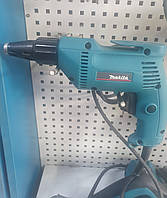 ШУРУПОВЕРТ МЕРЕЖЕВИЙ MAKITA 6821