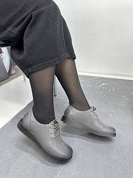 Туфлі жіночі MegoComfort A0155-Gray сірі на шнуровці 36