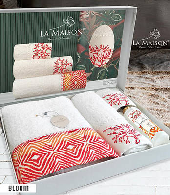 Подарунковий набір рушників La Maison, 3 шт. з ароматом Bloom (3 шт)