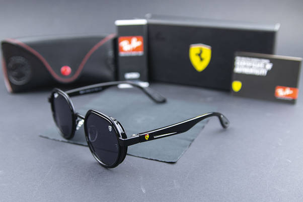 Сонцезахисні окуляри RAY BAN Ferrari поляризаційні UV400 (арт. 3703) чорна лінза/чорна оправа, фото 4