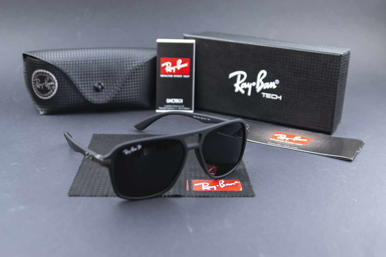 Сонцезахисні окуляри RAY BAN поляризаційні UV400 (арт. RB4184) чорні/чорна оправа
