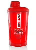 Nutrend Shaker Red 600 ml