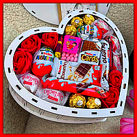 Подарок киндер сюрприз со сладостями для девушки на годовщину, сладкие боксы на на подарок на день рождения