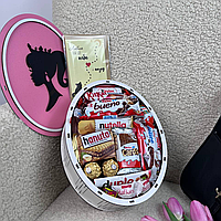 Солодкий бокс Барбі з шоколадом і цукерками для мами, дівчини, доньки, дружини на свято