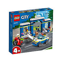 Конструктор LEGO City Преследование на полицейском участке 172 детали 60370
