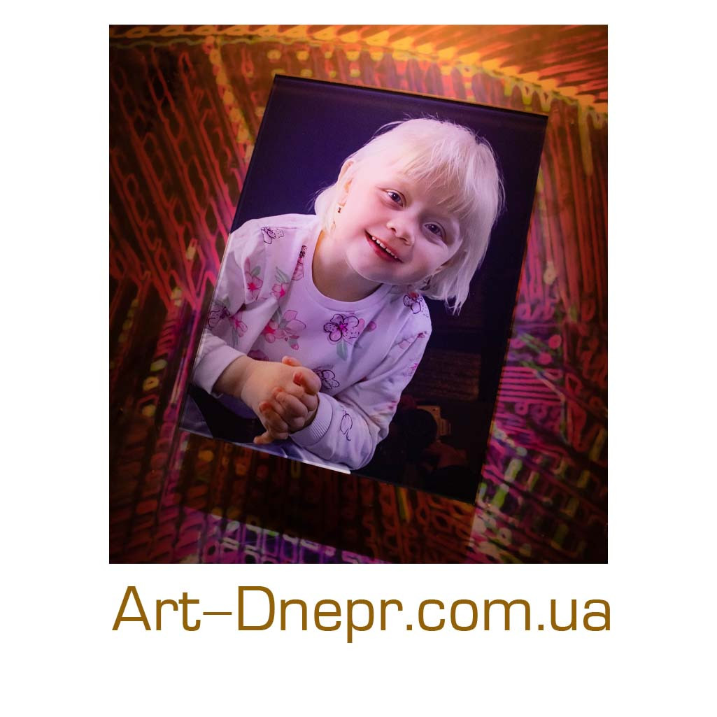 Портрет на склі для дитини, прямокутник 300х400х12 мм, фото 1