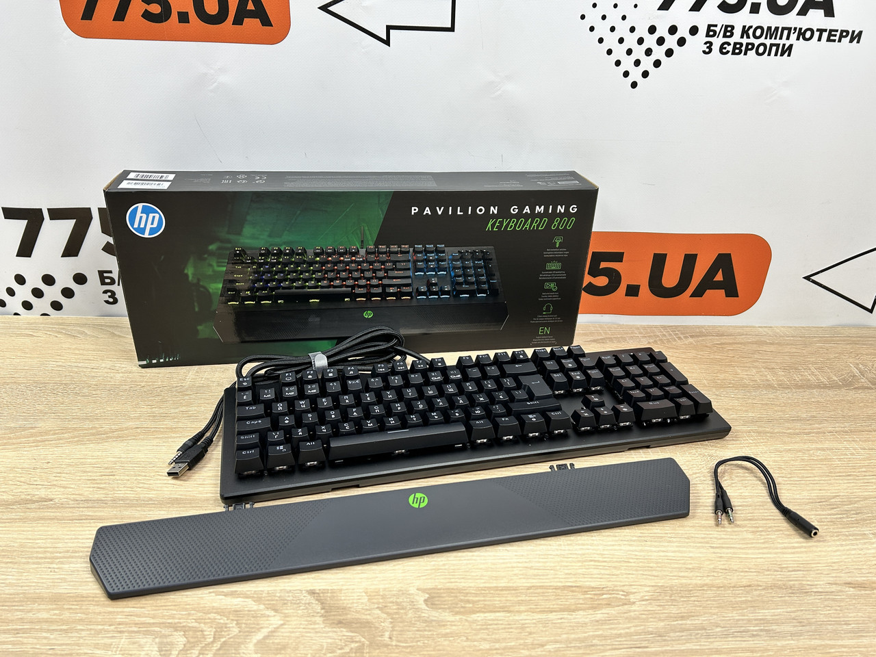 Механиченическая игровая клавиатура HP Pavilion 800 (5JS06AA