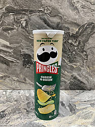 Чипси Pringles зі смаком сиру та цибулі 165 гм