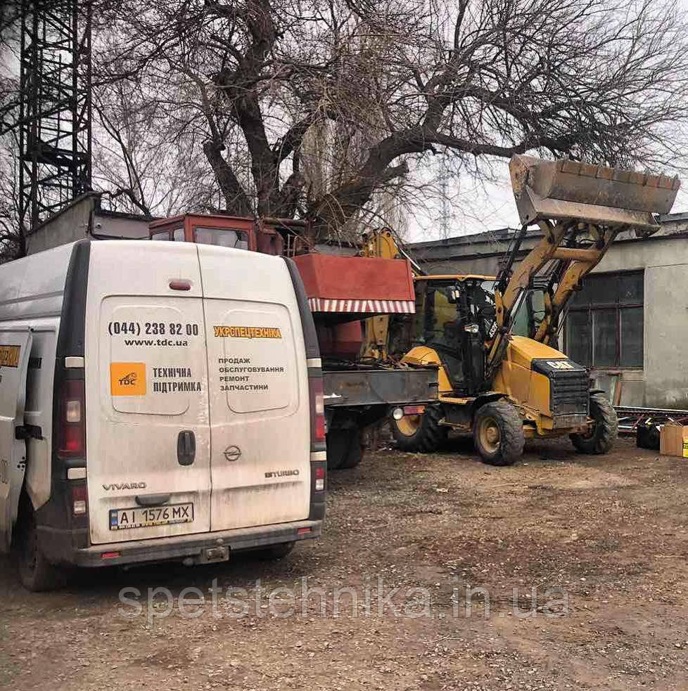Заміна паливного насосу на екскаваторі-навантажувачі CAT 432F2