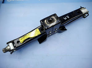 Домкрат Nissan   Primastar (2002-2016)  091110K081