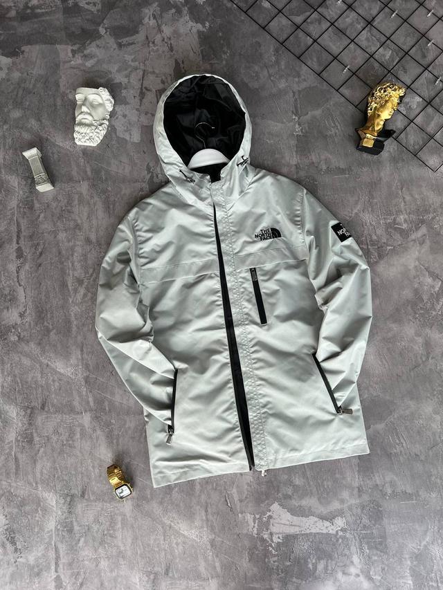 Ветровка мужская The North Face