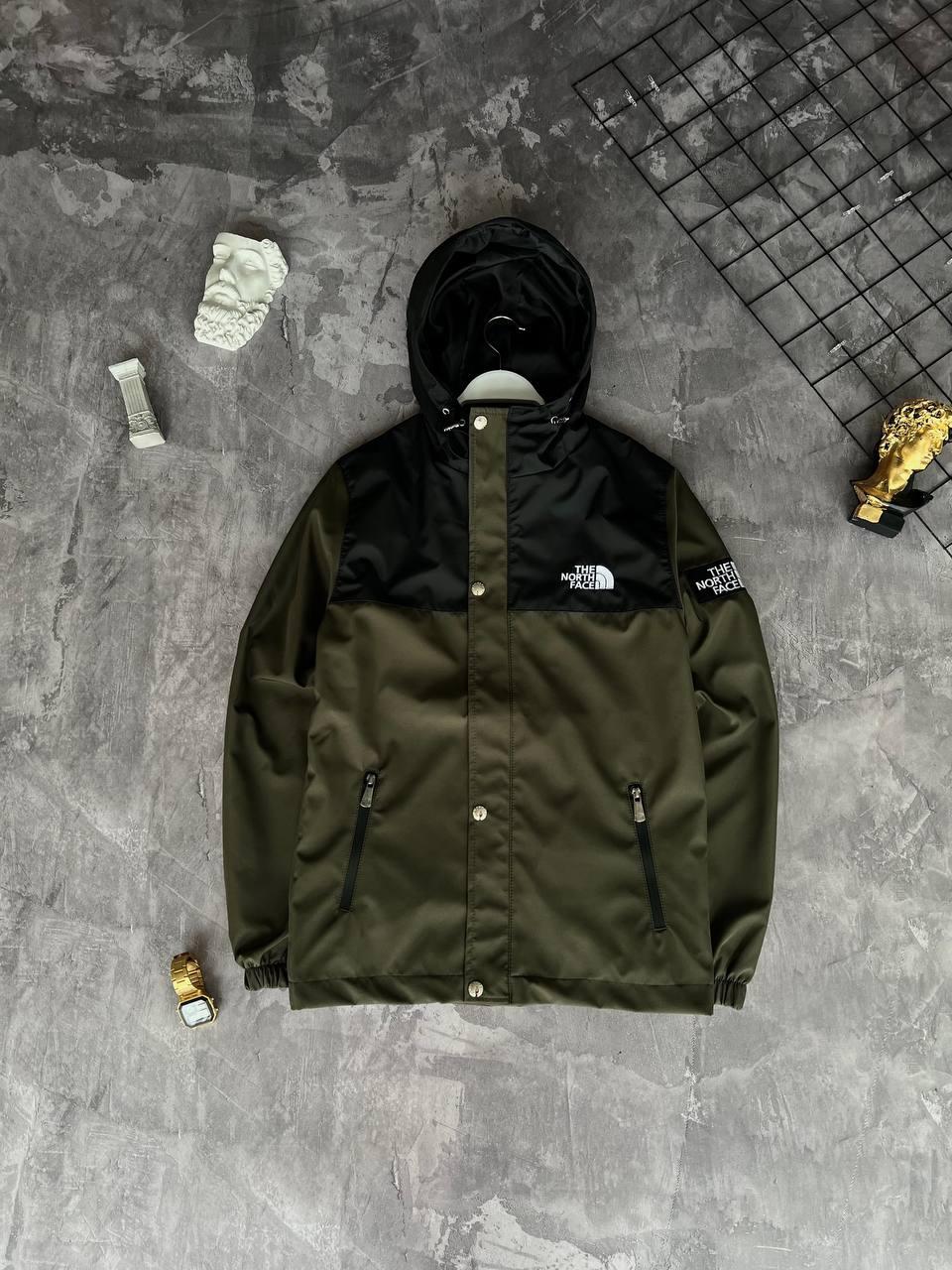 Чоловіча куртка вітровка The North Face M1825 хакі