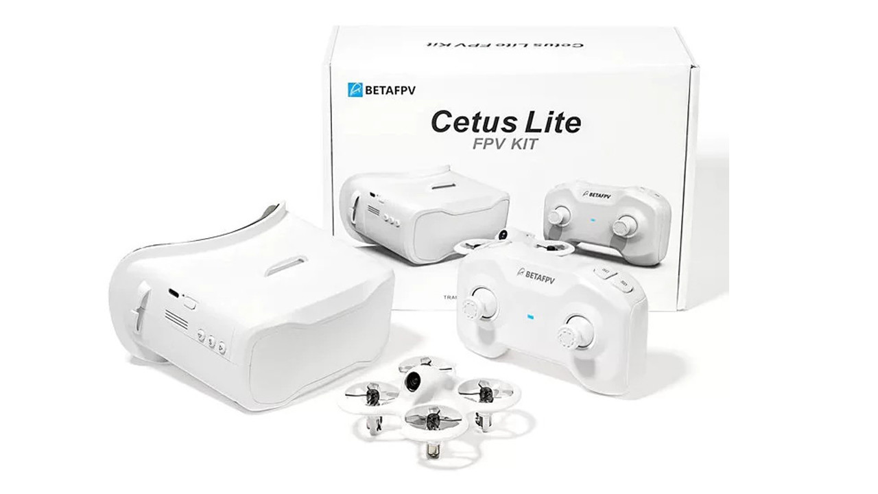 Квадрокоптер BETAFPV Cetus Lite FPV Kit з FPV-окулярами, 2 акумуляторами та пультом, до 80 м, до 5 хв