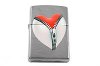 Зажигалка бензиновая Zippo ZIP HEART EBONY (28327) .Хит!