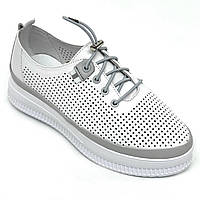 Жіночі шкіряні кеди білого кольору на шнурівці з перфорацією MIDA 230574(751) розмір 36