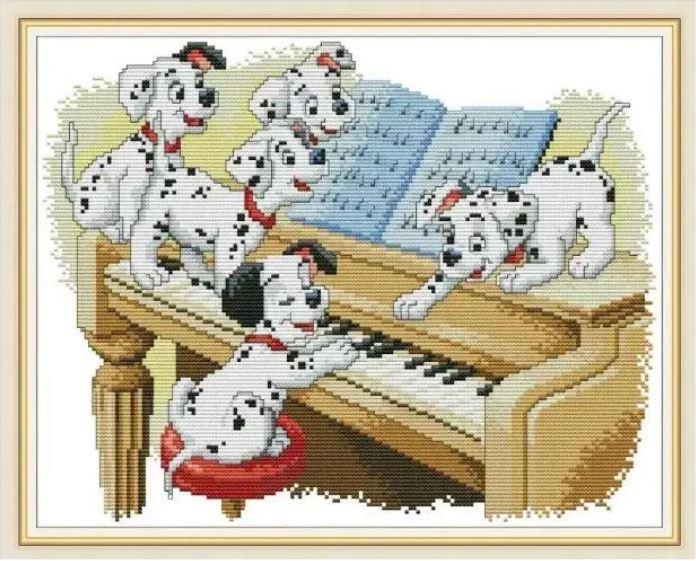 Набір для вишивання за нанесеною на канву схемою "Five Dalmatians playing the piano".AIDA 14CT printed,37*30см