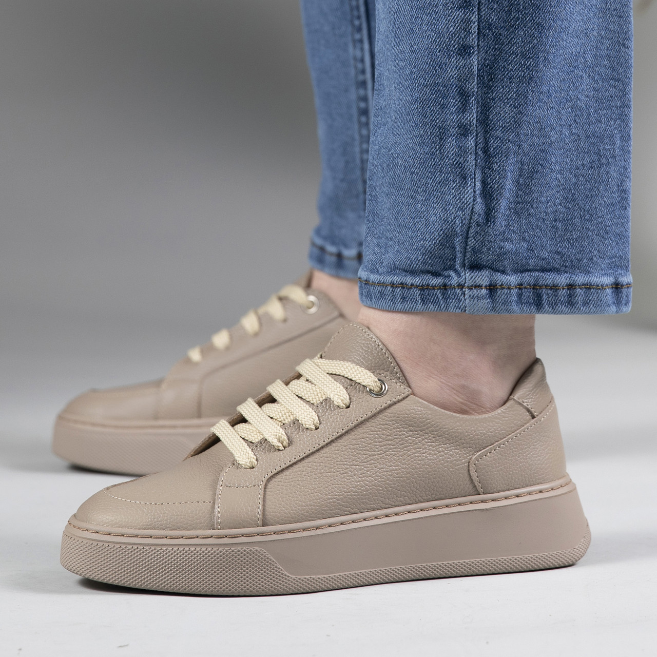 Кросівки жіночі бежеві шкіряні, фото 1