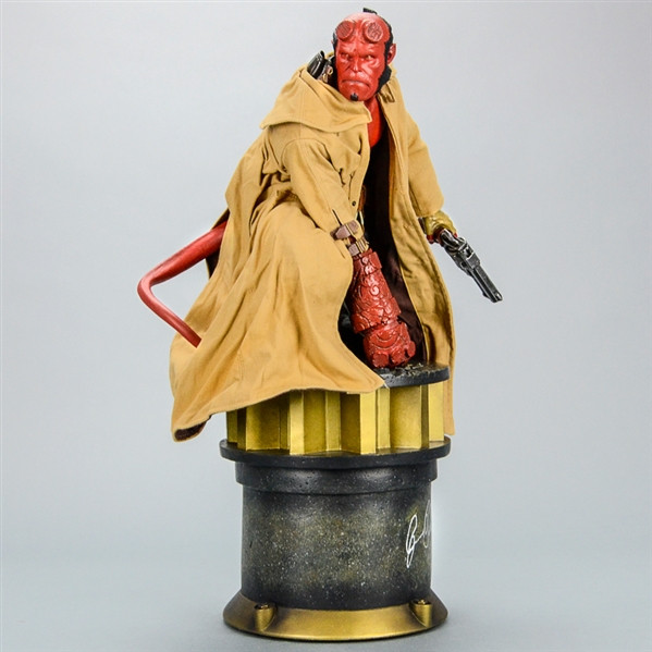 Sideshow 1/4 Premium Format Hellboy II The Golden Army, фото 1