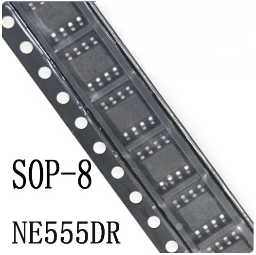 Мікросхема NE555DR в корпусі SOIC-8