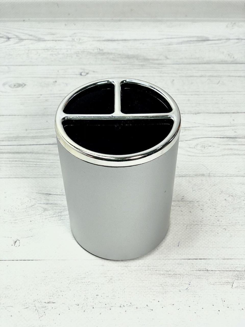 Підставка - стакан для пилок, олівців і пензлів на 3 секції, фото 1