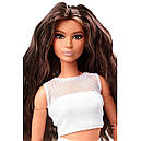 Лялька Барбі Брюнетка з хвилястим волоссям Barbie Signature Looks GTD89, фото 3