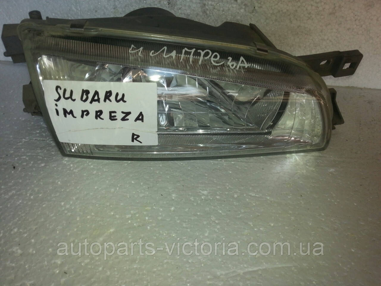Фара права БУ на Subaru Impreza 1997-2000 84001-FA220, фото 1