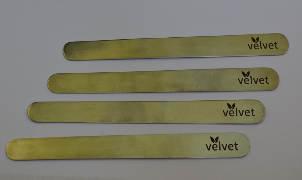 Шпатель металевий Velvet