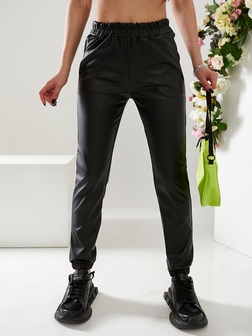 Штани жіночі з якісної екошкіри "Джогери" чорного кольору